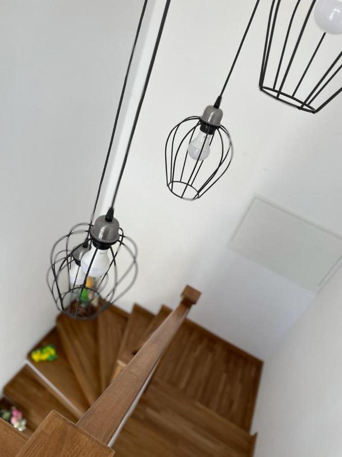 Family Vila Oravita Ngoại thất bức ảnh