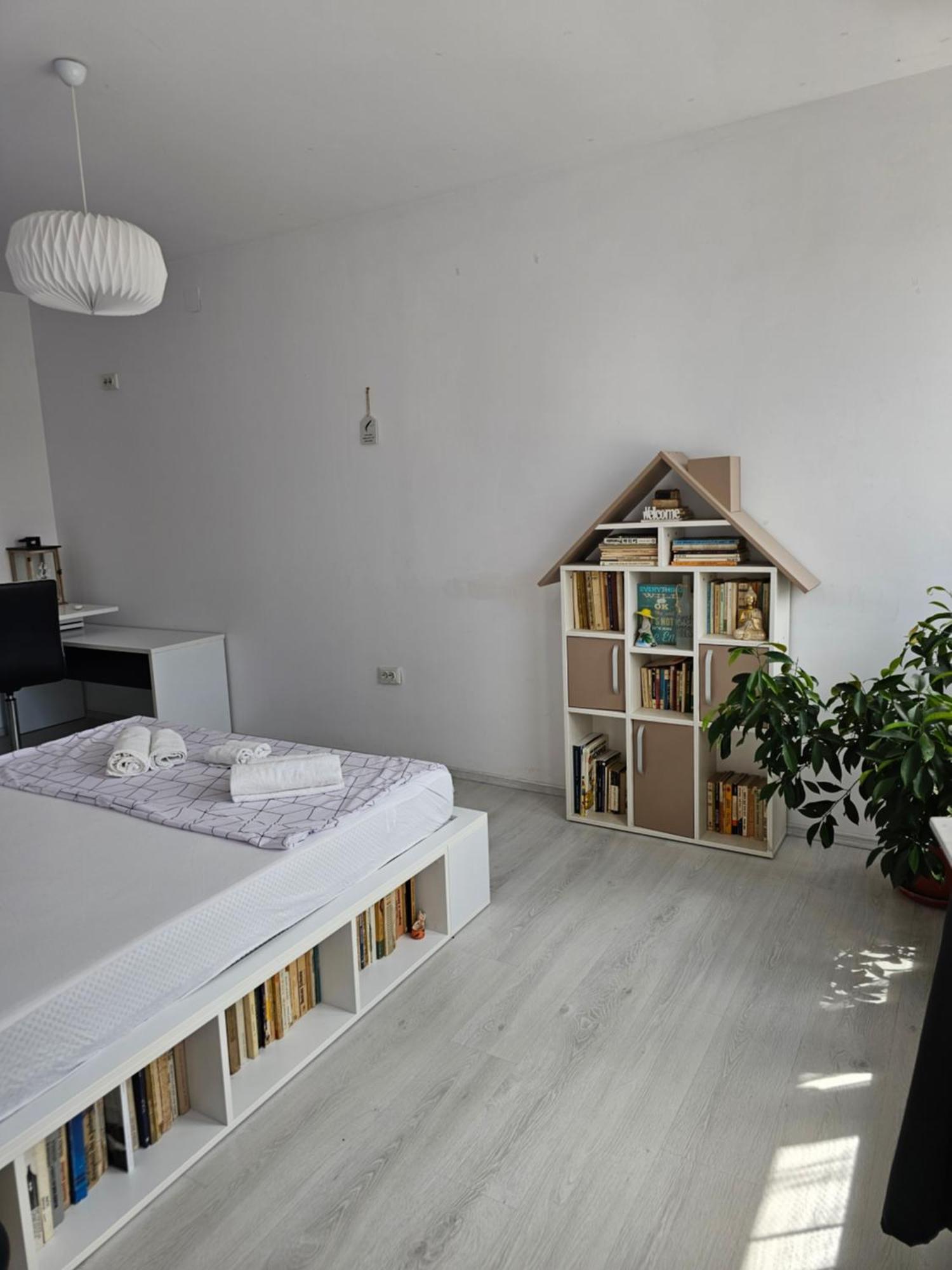 Family Vila Oravita Ngoại thất bức ảnh